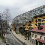 Kizz Apartment